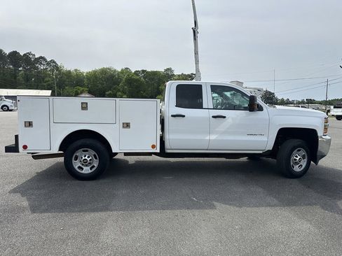 Used 2019 Chevrolet Silverado 2500 W/T w/ WT Convenience Package RWD image 3