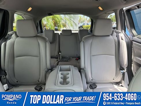Used 2024 Honda Odyssey Touring image 16