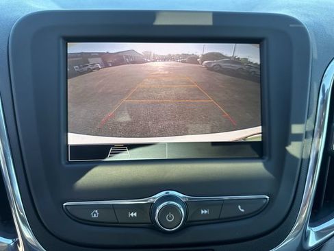 Used 2022 Chevrolet Equinox LT FWD image 25
