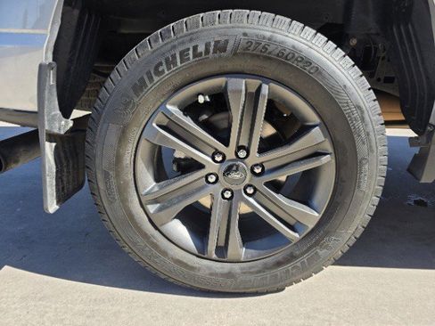 Used 2022 Ford F150 Lariat image 17