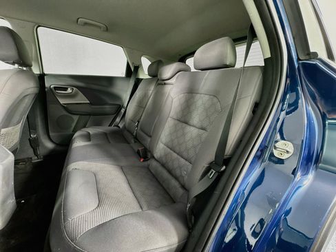 Used 2018 Kia Niro LX FWD image 22