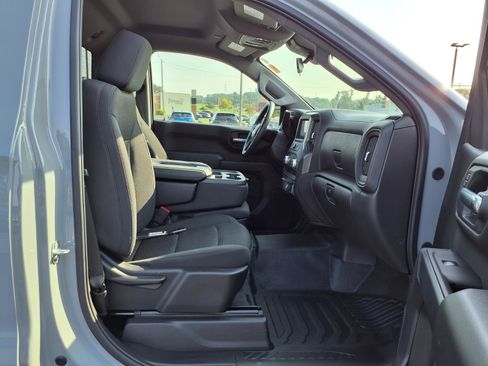 Used 2025 GMC Sierra 1500 Pro w/ Pro Value Package AWD/4WD image 21