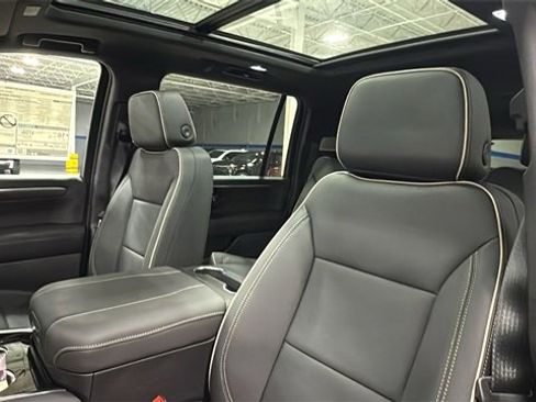 New 2026 Chevrolet Suburban Premier w/ Sun And Tow Package image 14