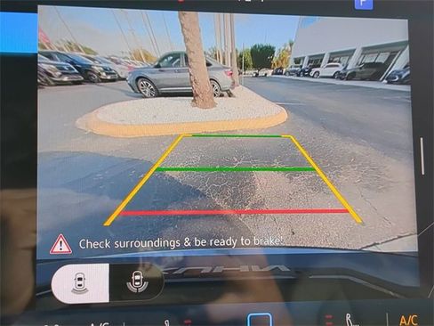 Certified 2025 Volkswagen Tiguan S image 20