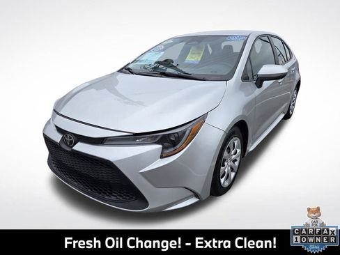Used 2024 Toyota Corolla LE FWD image 3