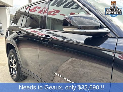 Used 2024 Jeep Grand Cherokee Limited image 17