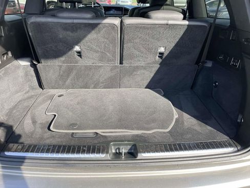 Used 2021 Mercedes-Benz GLS 450 4MATIC image 52