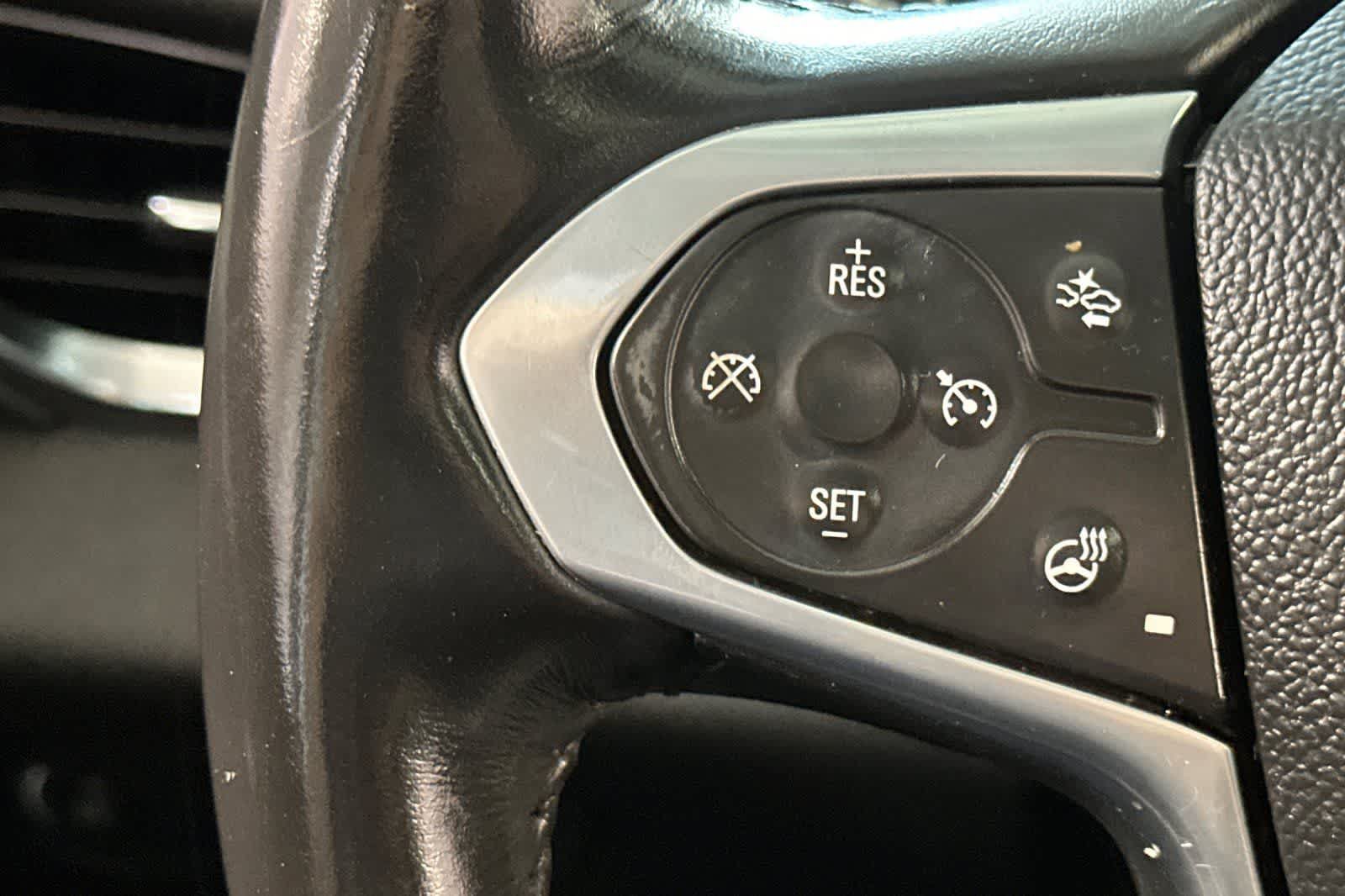 Used 2021 Chevrolet Traverse LT w/ LT Premium Package AWD/4WD image 56