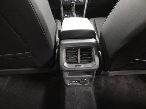 Used 2024 Volkswagen Tiguan Wolfsburg Edition image 23