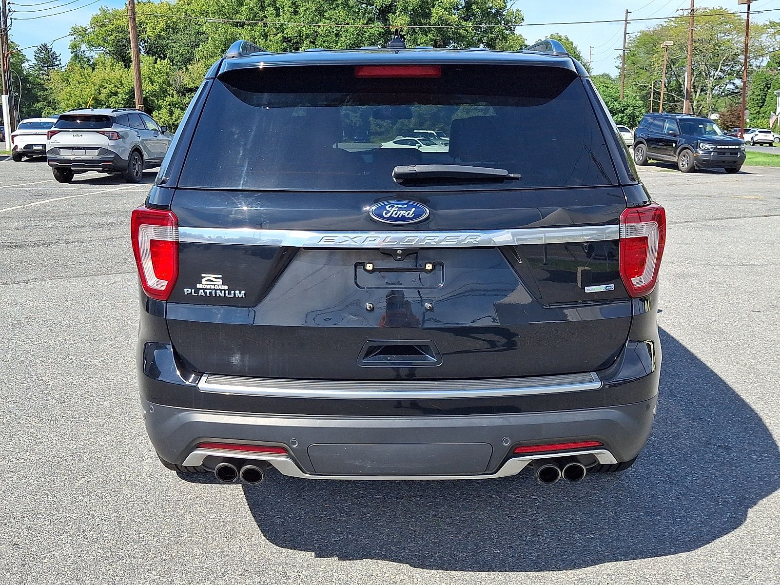 Used 2018 Ford Explorer Platinum AWD/4WD image 5