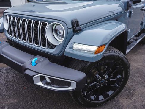 Used 2024 Jeep Wrangler Unlimited Sahara image 45