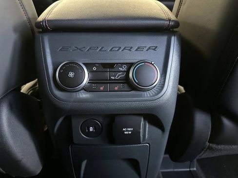New 2026 Ford Explorer ST-Line image 36