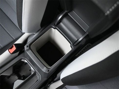 New 2025 Volkswagen Taos S image 19