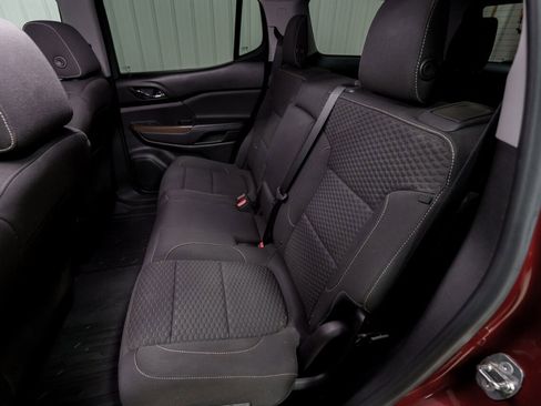 Used 2018 GMC Acadia SLE w/ LPO, Floor Liner Package image 17