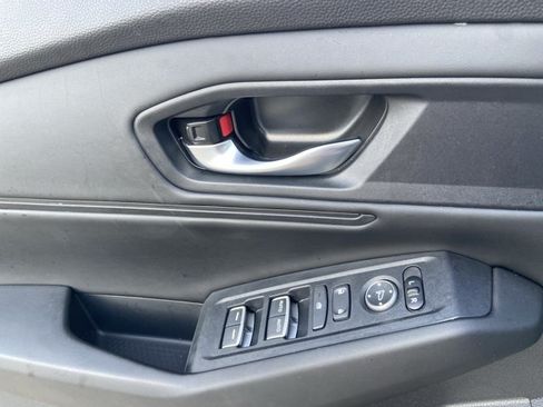 Used 2023 Honda Accord EX image 44