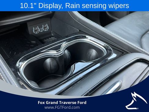 Used 2025 Chrysler Pacifica Limited FWD image 30
