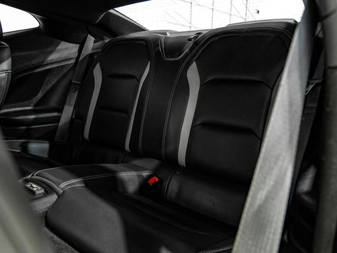 Used 2018 Chevrolet Camaro SS RWD image 41