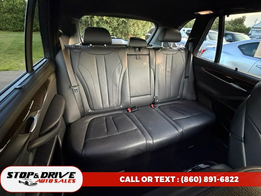 Used 2016 BMW X5 xDrive50i AWD/4WD image 18