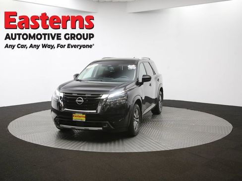 Used 2022 Nissan Pathfinder SL image 56