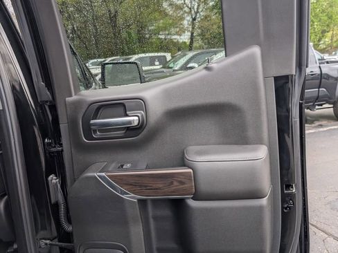Used 2019 GMC Sierra 1500 SLT w/ SLT Premium Package AWD/4WD image 14