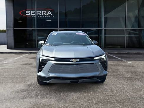 Used 2024 Chevrolet Blazer EV LT AWD/4WD image 8