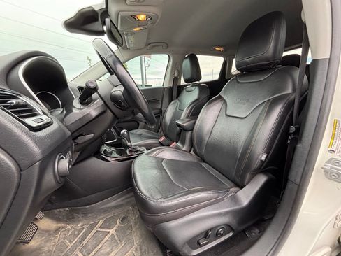 Used 2021 Jeep Compass Limited w/ Elite Interior Group AWD/4WD image 6