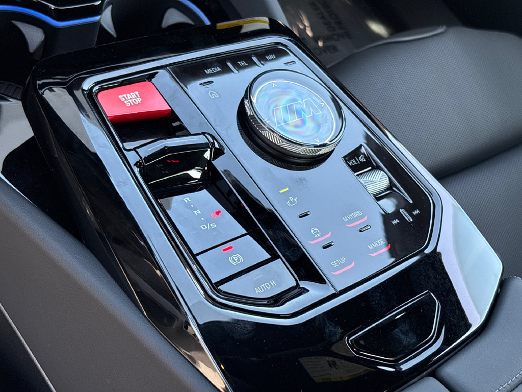 New 2027 BMW M5 w/ Carbon Package AWD/4WD image 26