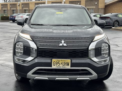 Used 2024 Mitsubishi Outlander SE image 18