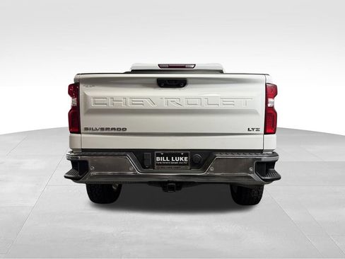 Used 2023 Chevrolet Silverado 1500 LTZ AWD/4WD image 7