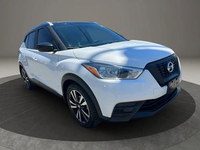 Used 2020 Nissan Kicks SV