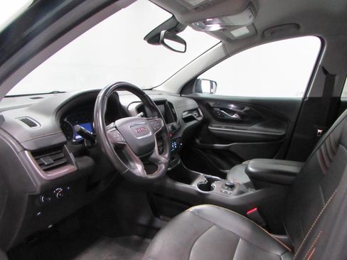 Used 2022 GMC Terrain AT4 AWD/4WD image 13