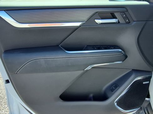 New 2026 GMC Acadia Elevation w/ Black Edition AWD/4WD image 11