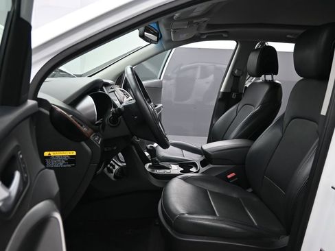 Used 2018 Hyundai Santa Fe Sport image 5