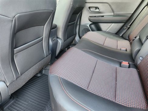 New 2025 Nissan Kicks SR image 20