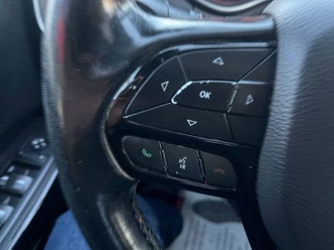 Used 2020 Jeep Cherokee Altitude image 33