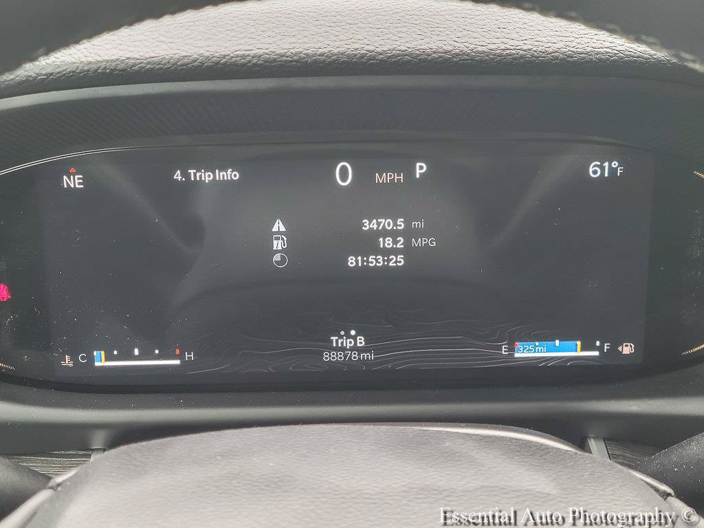 Used 2024 Jeep Wagoneer Series II w/ Flexible Seating Group RWD image 20