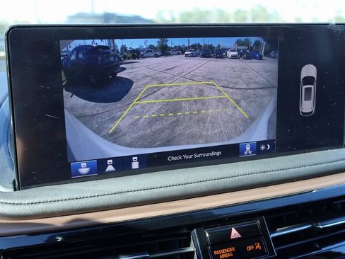 Used 2025 Acura MDX w/ Technology Package image 4