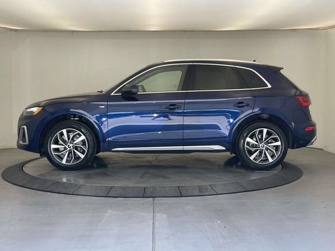 Used 2023 Audi Q5 2.0T Premium Plus w/ Premium Plus Package AWD/4WD image 2