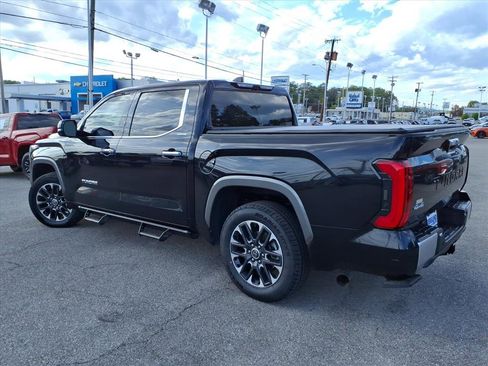 Used 2023 Toyota Tundra Limited AWD/4WD image 6