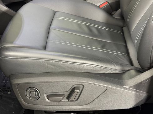 Used 2023 Audi Q4 e-tron Premium Plus w/ Premium Plus AWD/4WD image 14