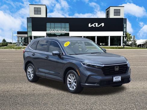 Used 2023 Honda CR-V EX image 2
