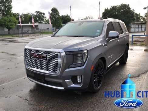 Used 2021 GMC Yukon Denali w/ Denali Ultimate Package AWD/4WD image 1