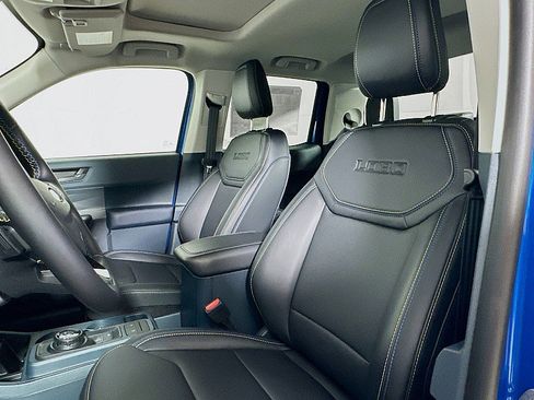 New 2025 Ford Maverick Lobo image 8