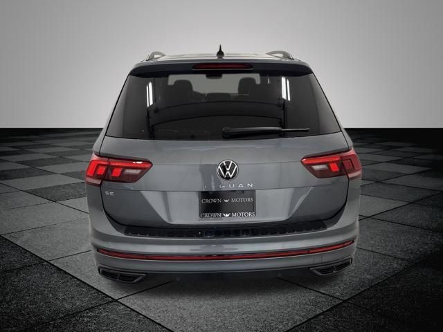 Used 2024 Volkswagen Tiguan SE R-Line FWD image 11