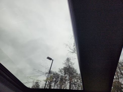 Certified 2026 Land Rover Range Rover Evoque S image 28