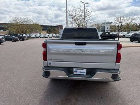 Used 2020 Chevrolet Silverado 1500 LT AWD/4WD image 5