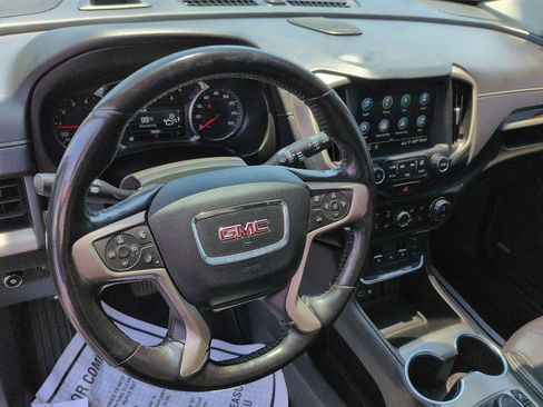 Used 2018 GMC Terrain Denali w/ Driver Alert Package II AWD/4WD image 12