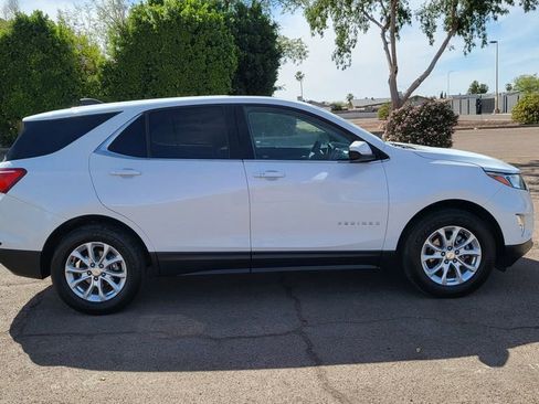 Used 2020 Chevrolet Equinox LT image 10