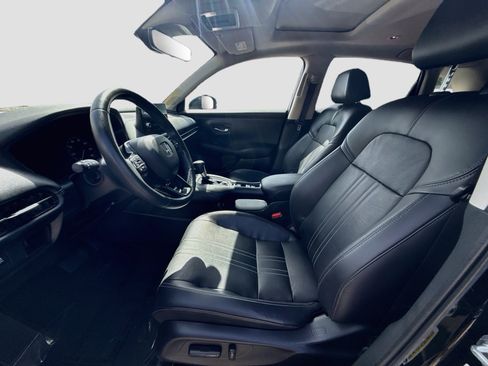 Certified 2023 Honda HR-V EX-L image 18