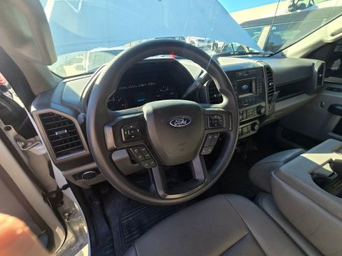 Used 2022 Ford F350 XL w/ Power Equipment Group image 9